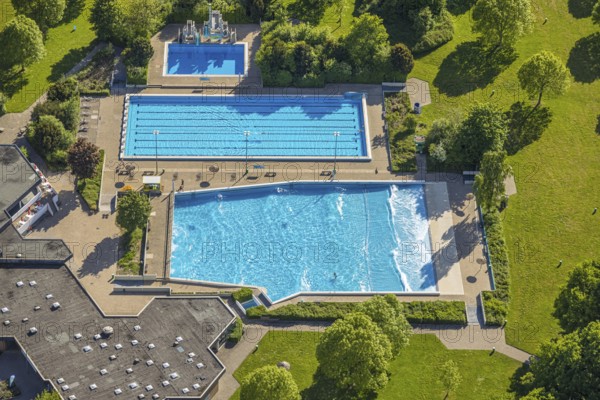 Aerial view, Selbachpark outdoor pool at Hotel Selbachpark, Pelkum district, Hamm, Ruhr area, North