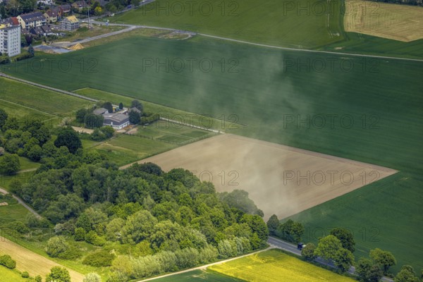 Aerial photograph, tornado in a field on Kamener Straße, Hamm, Ruhr area, North Rhine-Westphalia,