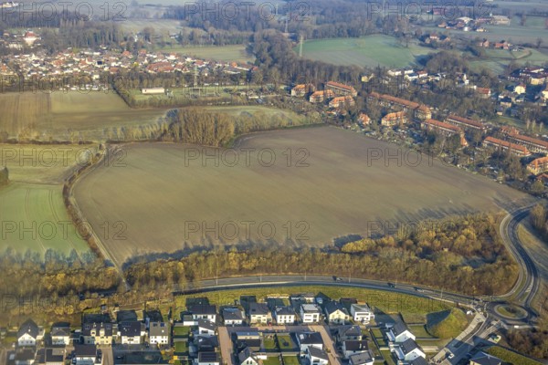 Aerial view, meadow area north of Sachsenring to Vogelsang, roundabout, district of Heessen, Hamm,
