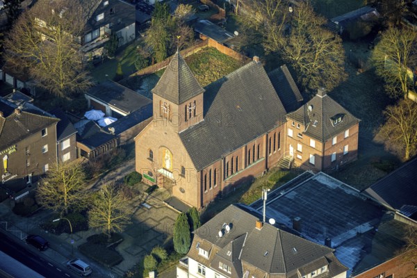 Aerial view, Roman Catholic Herz-Jesu-Kirche on Hammer Straße, Bockum-Hövel, Hamm, Ruhr area, North