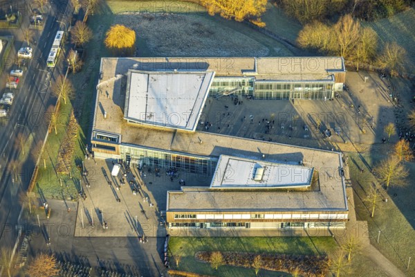Aerial view, Konrad-Adenauer Realschule and pupils in the schoolyard, Rhynern district, Hamm, Ruhr