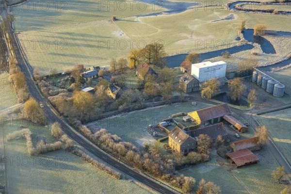 Aerial view, farm Schwannemühle at the river Ahse, wintry landscape, village Welver, Dinker,