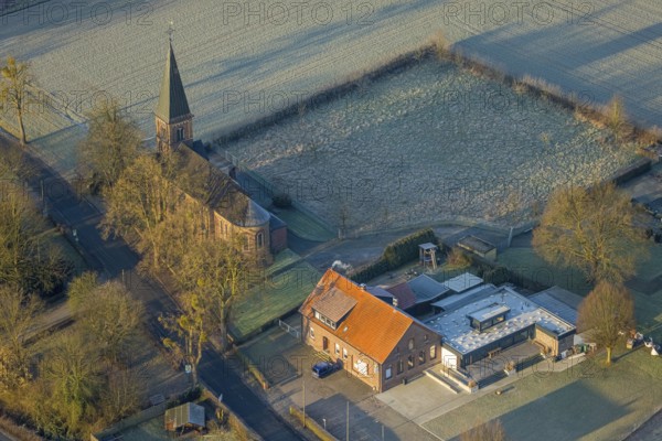 Aerial view, St Joseph's Catholic Church, St Hubertus Schützenbruderschaft Süddinker 1826 e.V.,