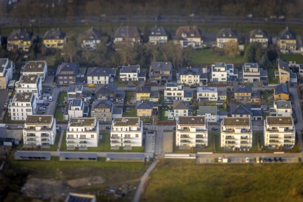 ATTENTION Photos with partial blurring created by tilt technique on the lens side, aerial view,