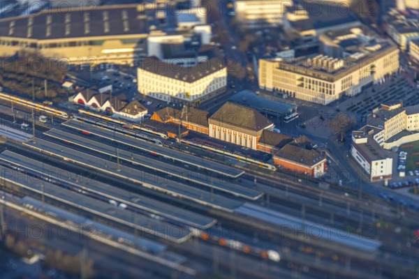 ATTENTION Photos with partial blurring created by tilt technique on the lens side, aerial view,