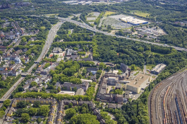 Aerial view, Hamborn municipal park, on the right Helios St. Johannes Klinikum Duisburg at the