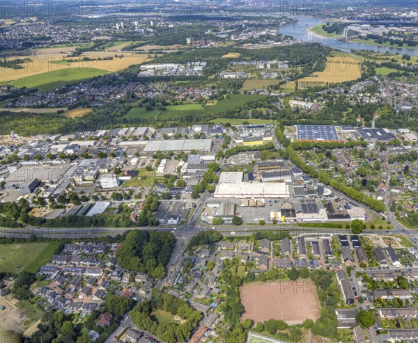 Aerial view, Selgros Großhandel im Gewerbegebiet Schauenstraße, Bergheim, Duisburg, Ruhr area,