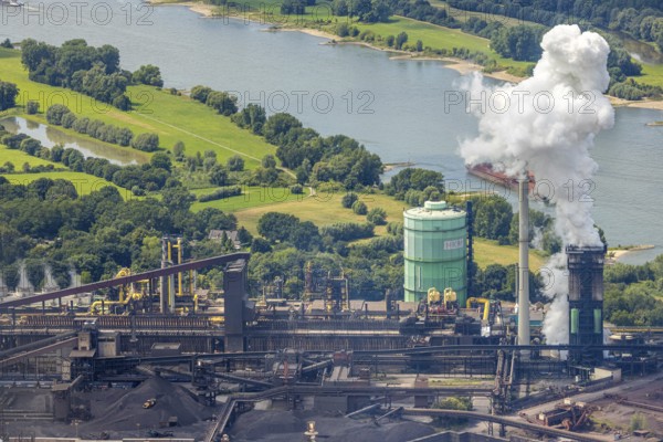 Aerial view, Hüttenwerke Krupp Mannesmann HKM, gasometer and river Rhine, smoke cloud, Hüttenheim,