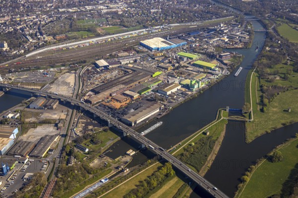 Aerial view, duisport port, Rhine-Herne Canal and A59 motorway, Krabbenkamp industrial estate,