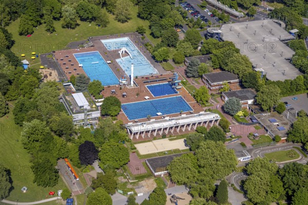 Aerial view, Grugabad Am Grugapark, outdoor swimming pool, Rüttenscheid, Essen, Ruhr area, North