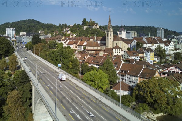 View of the old town with the parish church of Maria Himmelfahrt, in the foreground the high