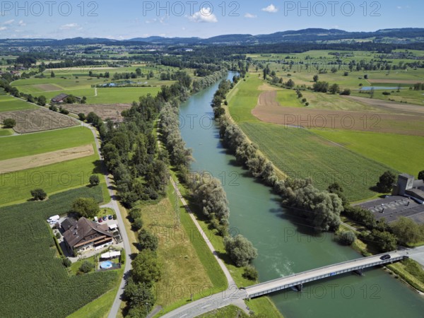 Bridge over the river Reuss, behind the nature reserve Reussspitz, Mühlau, Freiamt, Canton, Aargau,