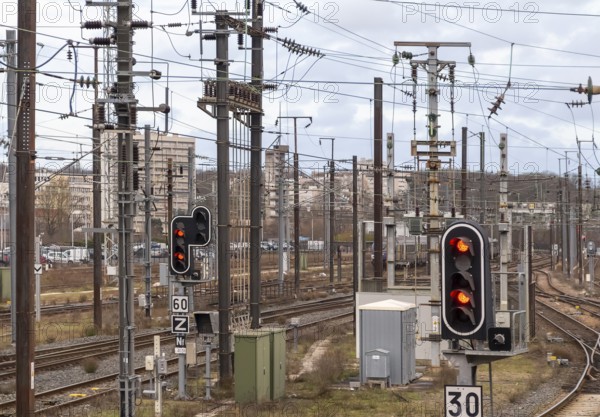 Scenery around the Metz-Ville station, the main railway station in Metz, a city in the Lorraine