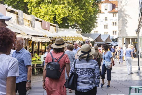 Stuttgart Wine Village, wine festival on Schillerplatz and Marktplatz in the centre of the state