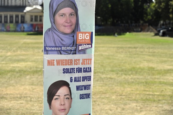 Posters for the North Rhine-Westphalia municipal election campaign in Bonn around the Hofgarten in