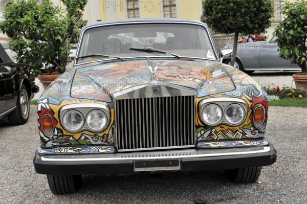 Rolls-Royce Bouchet Silver Wraith II, year of manufacture 1977, classic car, Artistically painted