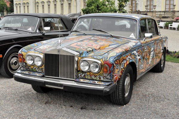 Rolls-Royce Bouchet Silver Wraith II, Year 1977, Vintage car, Colourfully painted Rolls-Royce