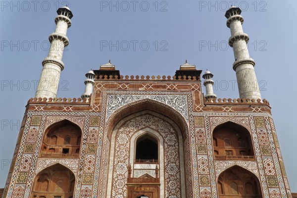 Mausoleum of Itimat-ud-Daula, Tomb, Agra, Uttar Pradesh, India, Asia, Large facade of a mausoleum