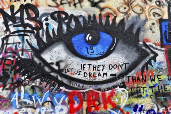 John Lennon Wall, Graffiti, Prague, Czech Republic, Europe, Graffiti of a big blue eye with