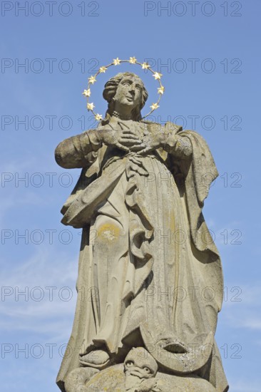 Madonna figure with halo, sculpture, statue, cut-out, market place, Saal an der Saale, Lower