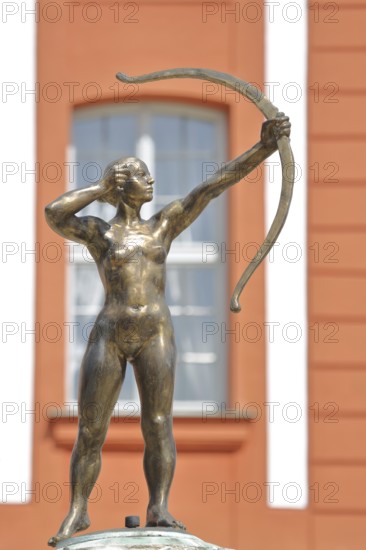 Sculpture Diana by Andreas Krämmer 1993, Diana Fountain, Roman, goddess of hunting, goddess of the