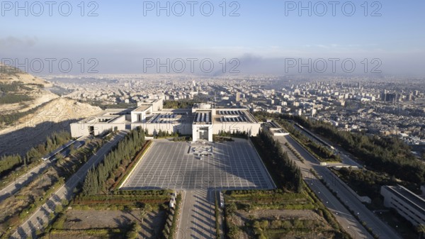 Syrian opposition forces take control of the presidential palace in Damascus after Bashar al-Assad