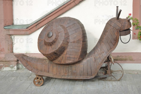 Snail figure from the Clemens company 2008, artwork, rusty steel sculpture, forging, handicraft,