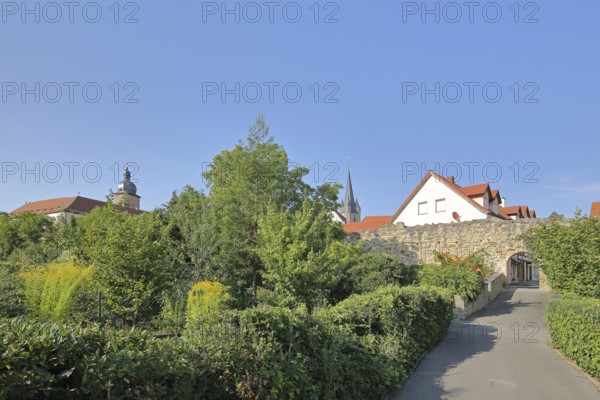 Historic town wall with archway and gardens, Zeil am Main, Lower Franconia, Franconia, Bavaria,