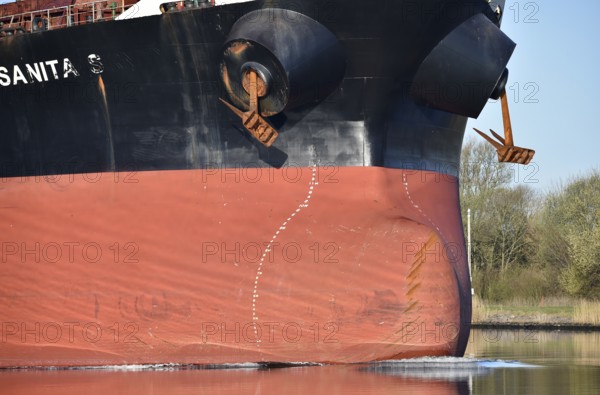 Bow bulb and anchor from the freighter SANITA S