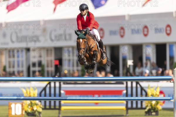 Jose Antonio Chedraui of Mexico, riding Haraminka P, competes in the first round of the 2025 BMO
