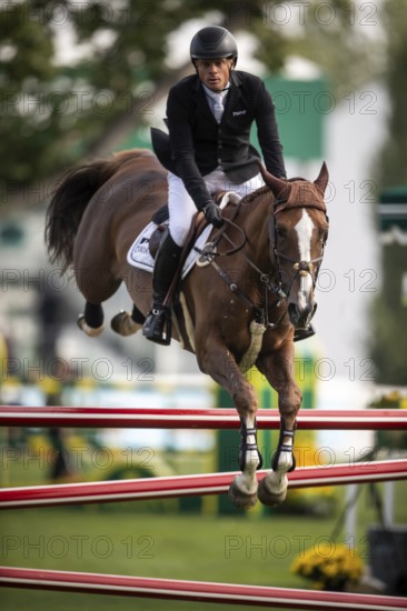 Willem Greve of the Netherands, riding Pretty Woman Van't Paradujs competes in the 2025 Spruce