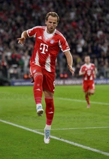 Goal celebration Harry Kane FC Bayern Munich FCB (09) Champions League, Allianz Arena, Munich,