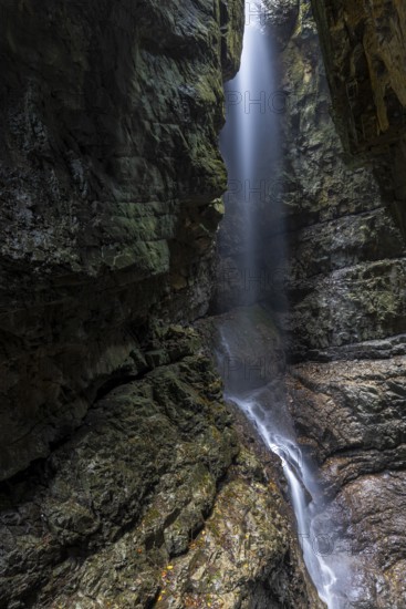 Water gushing into the gorge, small waterfall, Schrattenkalk, Breitachklamm, Oberstdorf, Allgäu