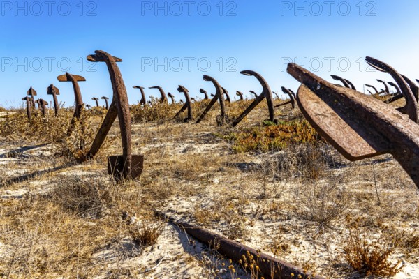 Cemitério das âncoras, anchor cemetery, around 250 iron anchors are placed here, they used to