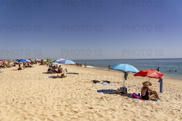 Kilometre-long beach Praia da Ilha de Tavira, on the island off Tavira, partly managed, Algarve,
