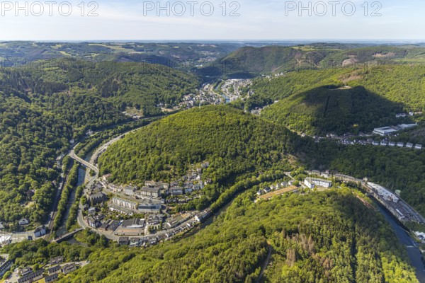Aerial view, district Lennestein, river Lenne loop, Werdohler Straße, mountain Am Schwarzenstein,