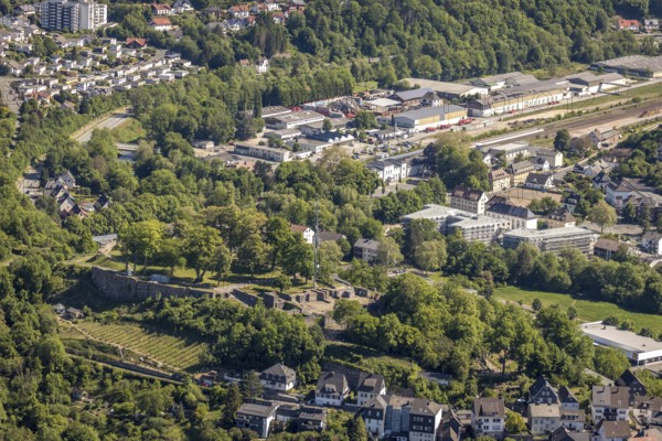 Aerial view, Arnsberg castle ruins, Arnsberg, Sauerland, Hochsauerlandkreis, North