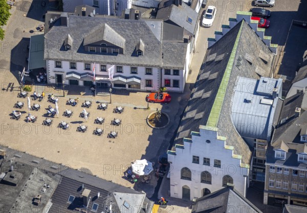 Aerial view, Alter Markt, gastronomy, Südsauerlandmuseum, Attendorn, Sauerland, North