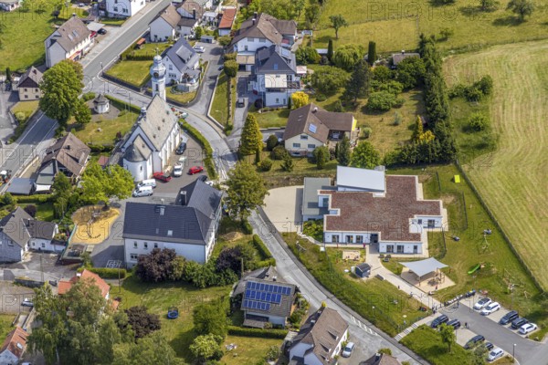 Aerial view, local view district Beckum, catholic church St. Nikolaus, kindergarten Nikolausstraße,