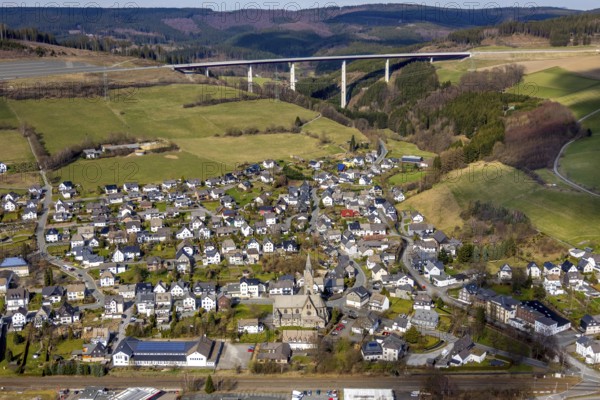 Aerial view, aerial view Nuttlar, viaduct Nuttlar, motorway A46, Bestwig, North Rhine-Westphalia,