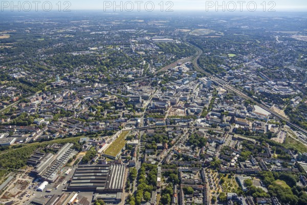 Aerial view, overview Bochum city centre from west to east with central station, Westring,