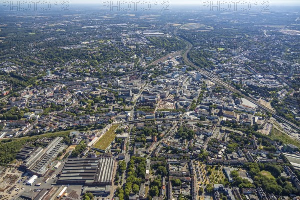 Aerial view, overview Bochum city centre from west to east with central station, Westring,