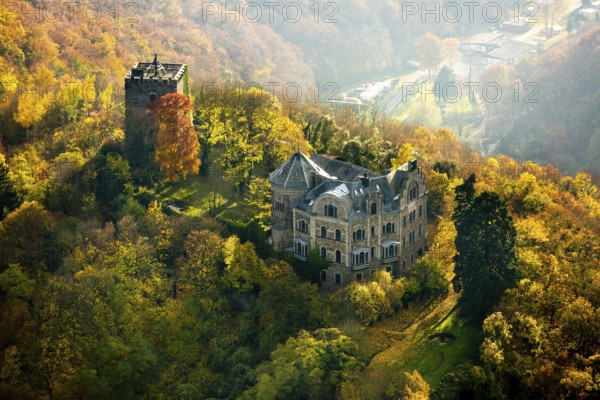 Rheineck Castle in the Rhine Valley, Rhine, autumn foliage, Bad Breisig, Ahrweiler district,