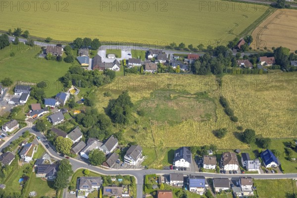 Aerial view, building land, new housing estate between Ruhrstraße and Höhenweg, Echthausen,