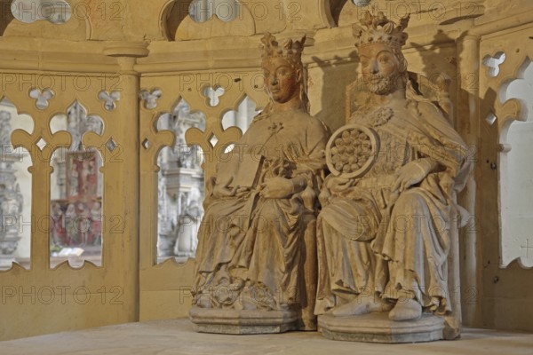 Ruling couple Otto the Great and his wife Edgitha in a chapel, two sculptures, couple, arts and