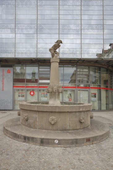 Eulenspiegel Fountain, monument and sculpture of Till Eulenspiegel, Eulenspiegel Fountain, Alter