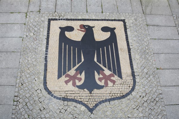German coat of arms, federal eagle, cobblestones, ground, Old Town Hall, Old Market, Magdeburg,