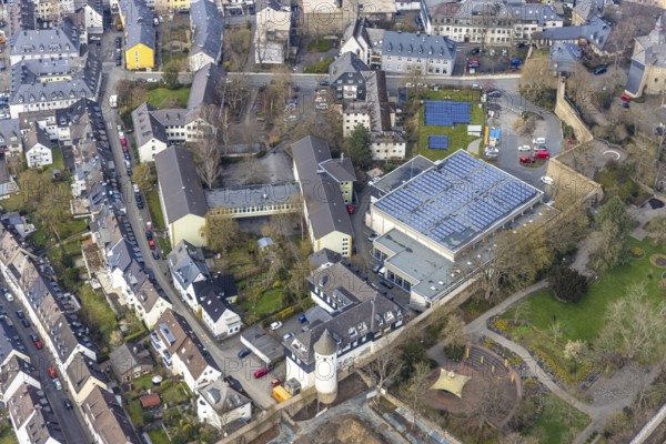 Aerial view, Realschule Am Oberen Schloss, Burgstraße, Siegen-Kernband, Siegen, Siegerland, North