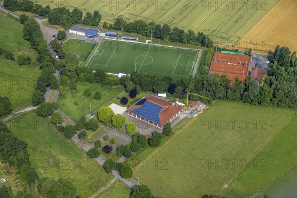 Aerial view, sports ground DJK - Blau Weiß Büderich, Kuniberthalle Büderich Schützenhalle with