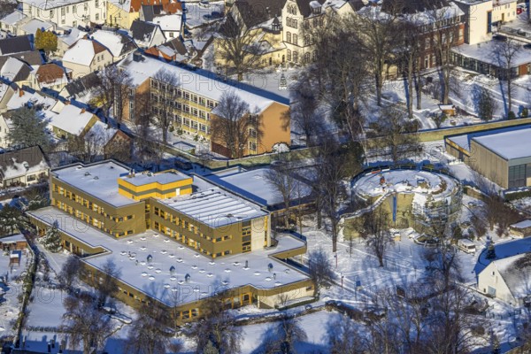 Aerial photo, Ursulinengymnasium Werl, castle ruins of the former electoral town castle, Werl,